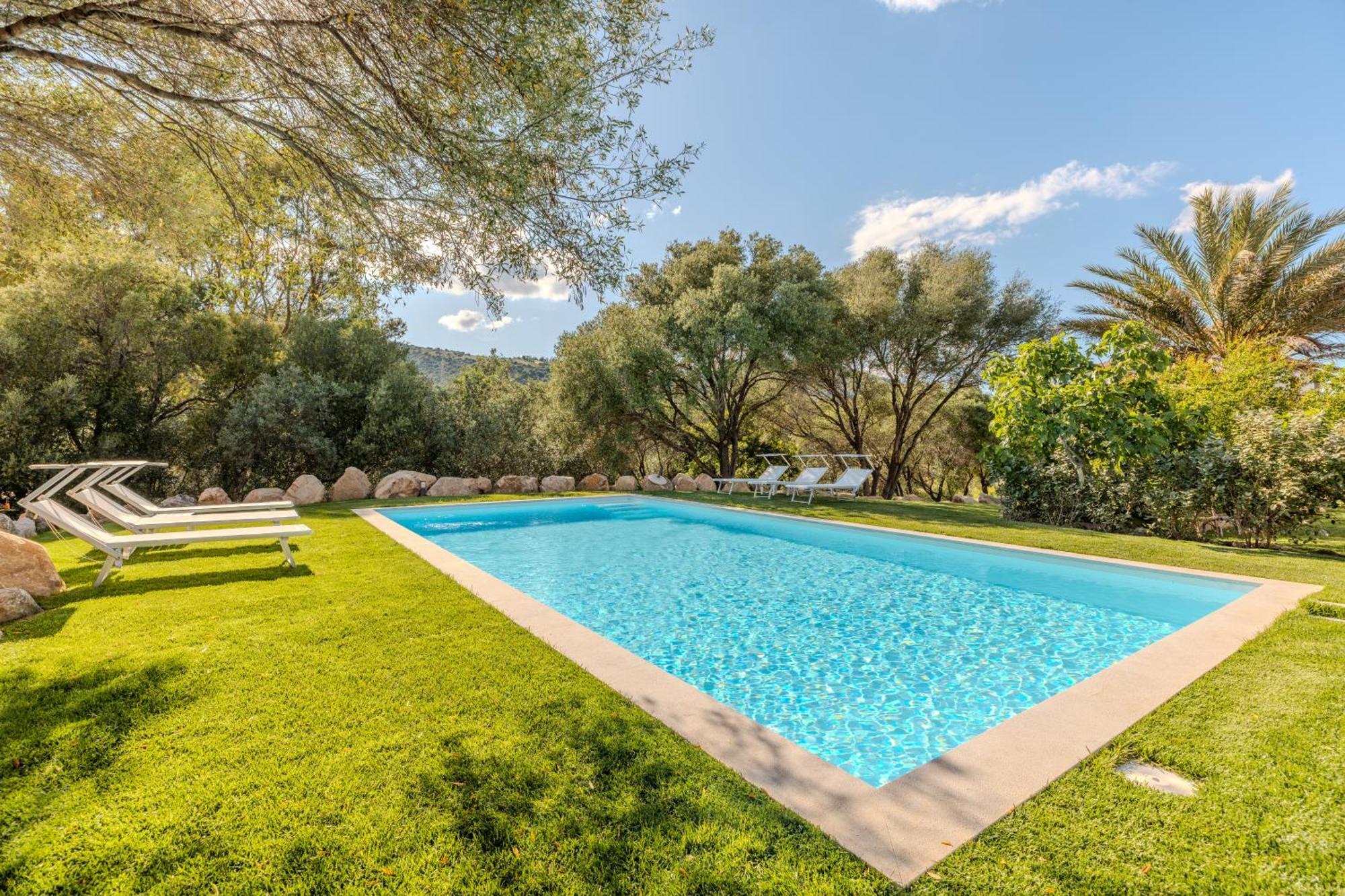 Stazzo San Teodoro La Quercia Piscina Condivisa Apartman Kültér fotó